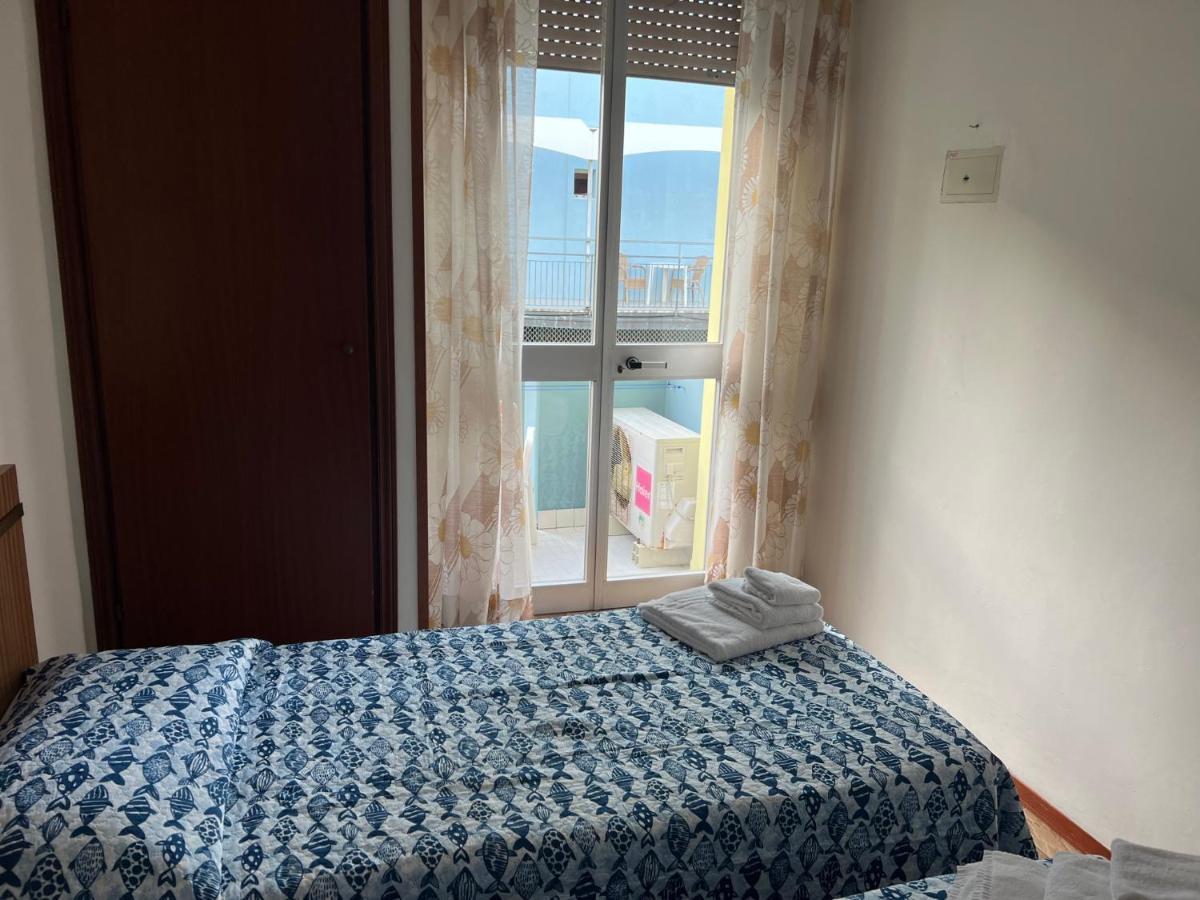 Hotel Estense Rimini Luaran gambar